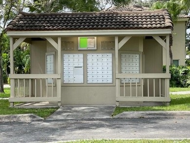 Welcome to this beautifully updated 3-bedroom, 2.5-bath 2 story - photo 34