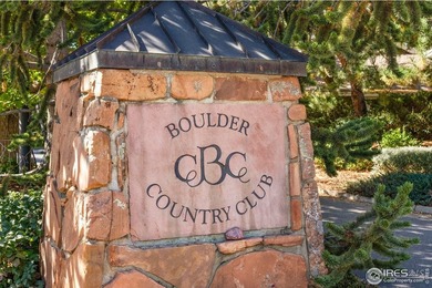 A rare opportunity to own a FULLY LEASED, versatile 6-unit - photo 47