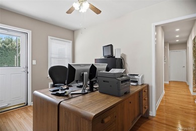 WELCOME TO YOUR NEXT HOME! SOLID BUILT 1957 HARDWOOD FLOORS - photo 34