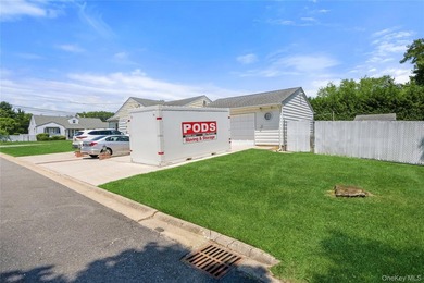 WELCOME TO YOUR NEXT HOME! SOLID BUILT 1957 HARDWOOD FLOORS - photo 45