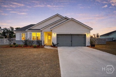 (private lake, pond, coastal) Home For Sale in Richmond Hill Georgia