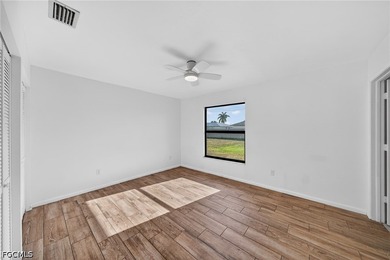 Beautifully remodeled 3-bedroom, 2-bathroom home in SW Cape - photo 13