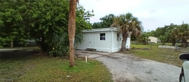 Lake Okeechobee Home For Sale in Moore Haven Florida