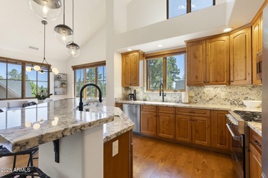 Turnkey Luxury Cabin in prestigious Pine Canyon. Everything is - photo 13