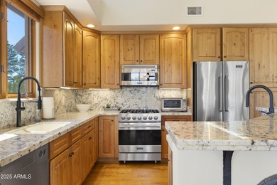 Turnkey Luxury Cabin in prestigious Pine Canyon. Everything is - photo 14