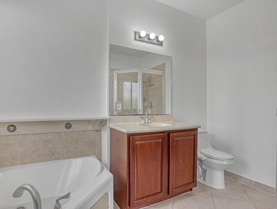 Welcome to Parkside Square, a hidden gem in Boynton Beach. This - photo 33