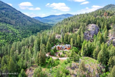 Lake Home For Sale in Sandpoint, Idaho