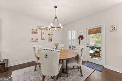 Beautiful 4BR/2.5BA home with a SALTWATER POOL on a GOLF COURSE