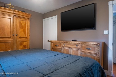 Welcome home to this well-cared for ranch in Lake Riviera - photo 16