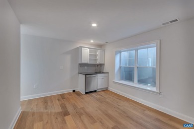 Beautiful End Unit Townhome located close to The Old Trail Golf - photo 19