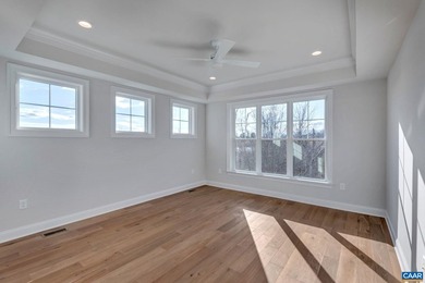 Beautiful End Unit Townhome located close to The Old Trail Golf - photo 28