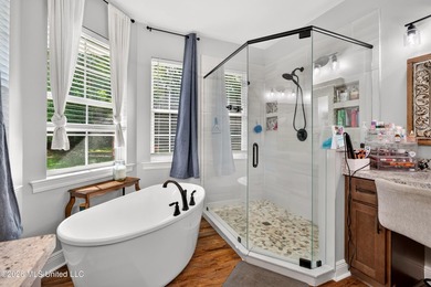 Custom-built and only 4 years young, this exceptional 5-bedroom - photo 39