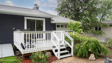 Welcome home to this well-cared for ranch in Lake Riviera - photo 41