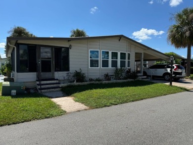 Lake Home For Sale in Winter Haven, Florida