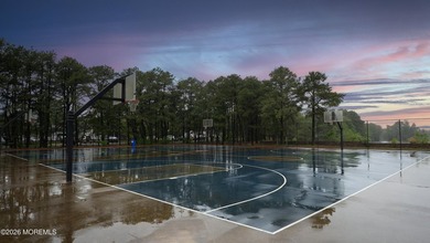Welcome home to this well-cared for ranch in Lake Riviera - photo 48