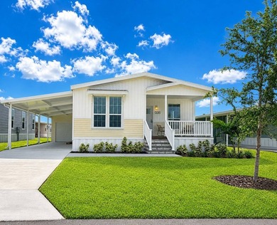 Lake Anoka Home For Sale in Avon Park Florida