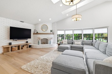 This is the Meadow Wood stunner you have been waiting for! - photo 8
