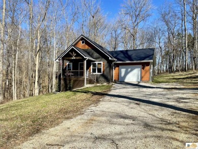 Lake Home For Sale in Glasgow, Kentucky