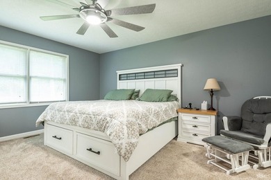 This stunning home on a 1.73 acre site has been freshly - photo 14
