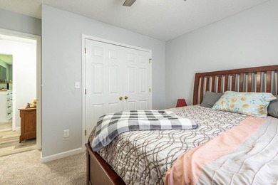 This stunning home on a 1.73 acre site has been freshly - photo 19