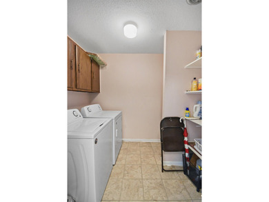 Plenty of privacy right in the middle of everything that North - photo 24