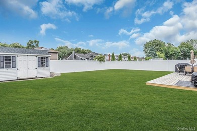 Welcome to this beautifully renovated, in 2021, 3 bedroom, 3 - photo 28