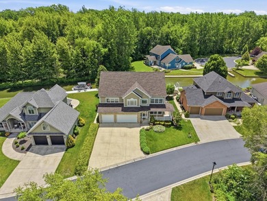 6 Bedrooms & 4.5 Baths! Welcome to luxury lake living in one of - photo 4