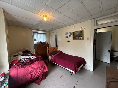 Well maintained, well established, and profitable personal care - photo 15