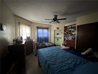 Well maintained, well established, and profitable personal care - photo 22