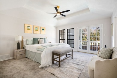 Welcome to this beautifully fully updated 5-bedroom, 4-bathroom - photo 32