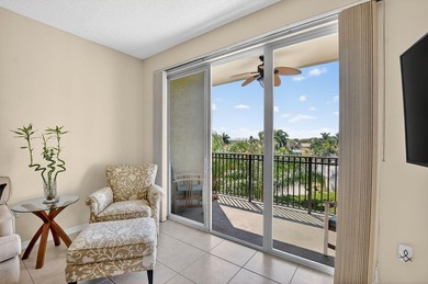 Stunning 2BR/2BA deluxe condo in the heart of SE Boca! Nestled - photo 30