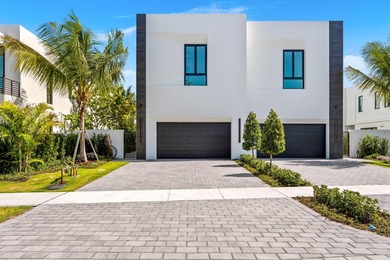 In sought-after Delray Beach, two new-construction - photo 1