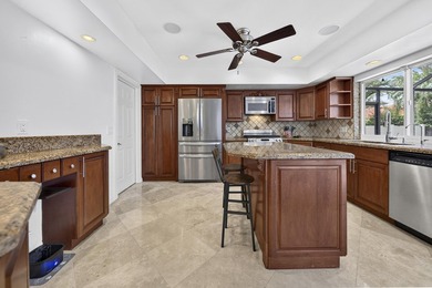 Beautifully updated home in fabulous community shows like a - photo 16
