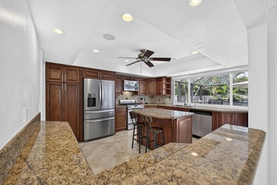Beautifully updated home in fabulous community shows like a - photo 17
