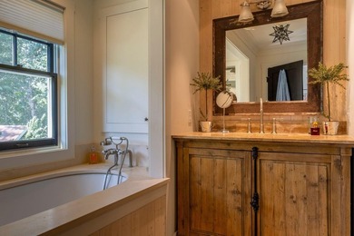 Beautiful private compound three bed main house two guest - photo 19