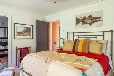 Beautiful private compound three bed main house two guest - photo 20