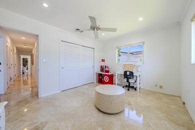 Beautifully updated home in fabulous community shows like a - photo 27