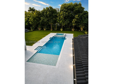 Remarkable new, 6-bdrm, 7-baths, 2 half-bath luxury estate - photo 30