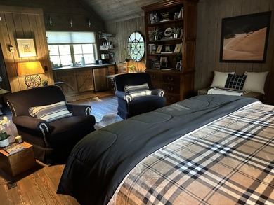 Beautiful private compound three bed main house two guest - photo 32