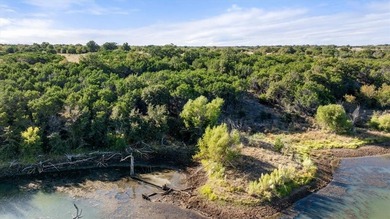 Welcome home to River Bend Ranch. This 5.106-acre property has - photo 13