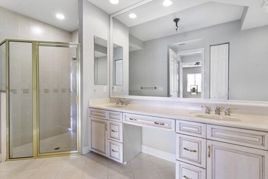 THIS FIRST FLOOR SPACIOUS LOW-MAINTENANCE COACH HOME FEATURES - photo 14
