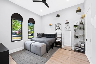 Set on a quiet cul-de-sac within the prestigious enclave of Long - photo 24