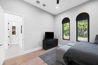 Set on a quiet cul-de-sac within the prestigious enclave of Long - photo 26