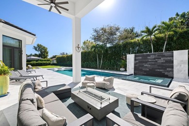 Set on a quiet cul-de-sac within the prestigious enclave of Long - photo 38
