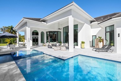 Set on a quiet cul-de-sac within the prestigious enclave of Long - photo 40
