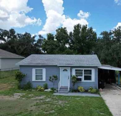 Reedy Lake Home For Sale in Frostproof Florida