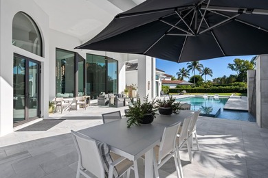 Set on a quiet cul-de-sac within the prestigious enclave of Long - photo 42