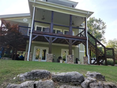Current River Home For Sale in Van Buren Missouri