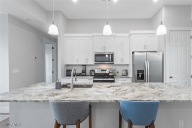 ATTENTION INVESTOR. Brand new waterfront construction, tenants - photo 8