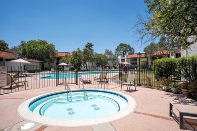 BEAUTIFULLY REMODELED 1 BEDROOM, 1 BATH UPSTAIRS UNIT WITH A - photo 21